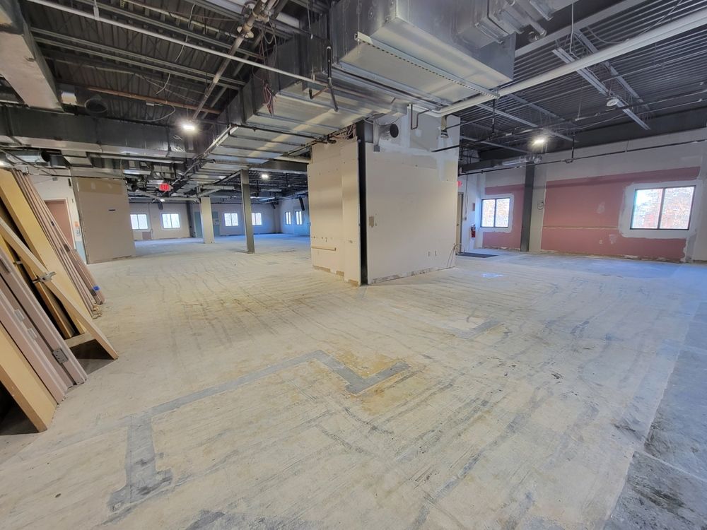 Route 1 Office Building: 18 Washington St, Foxboro, MA 02035
